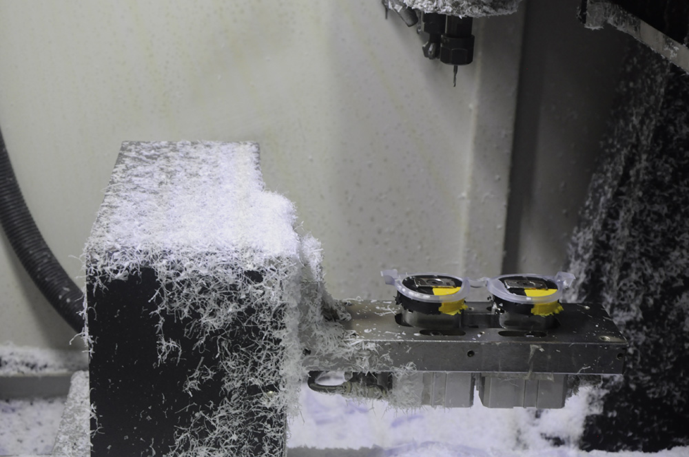 Acetate CNC front Frente de acetato cortado por CNC